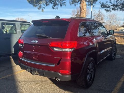 Used 2018 Jeep Grand Cherokee Limited w/ Trailer Tow Group IV image 4