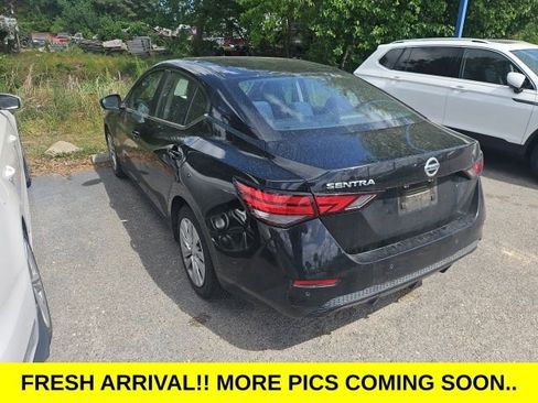 Used 2020 Nissan Sentra S image 13