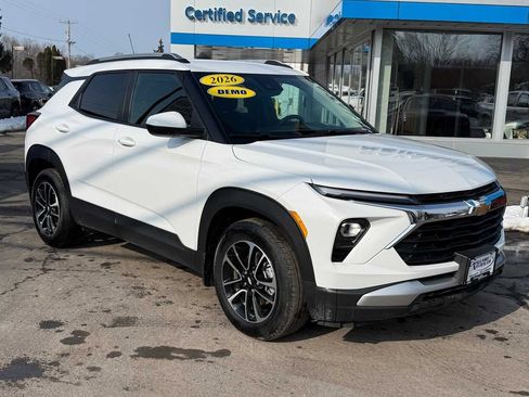 Used 2026 Chevrolet TrailBlazer LT w/ Convenience Package image 3