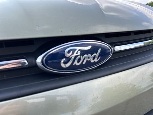 Used 2013 Ford Escape SE FWD image 22