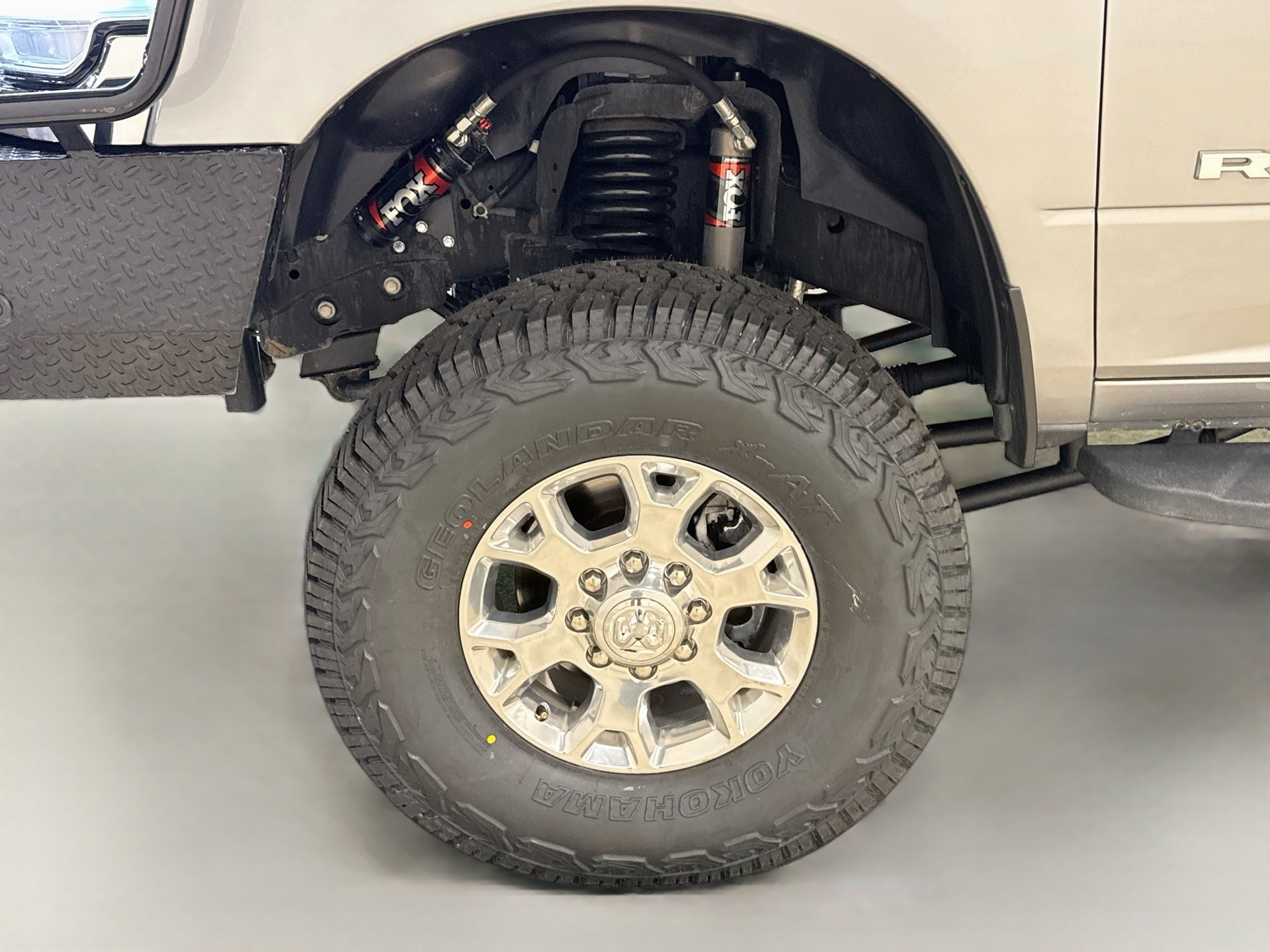 Used 2024 RAM 2500 Laramie AWD/4WD image 31
