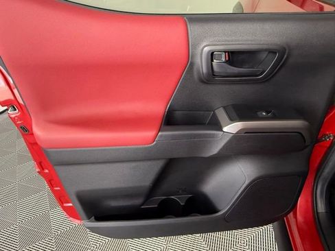 Used 2023 Toyota Tacoma SR5 image 39