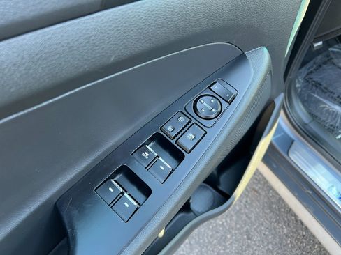 Used 2017 Hyundai Tucson Limited w/ Limited Ultimate Package 03 image 16