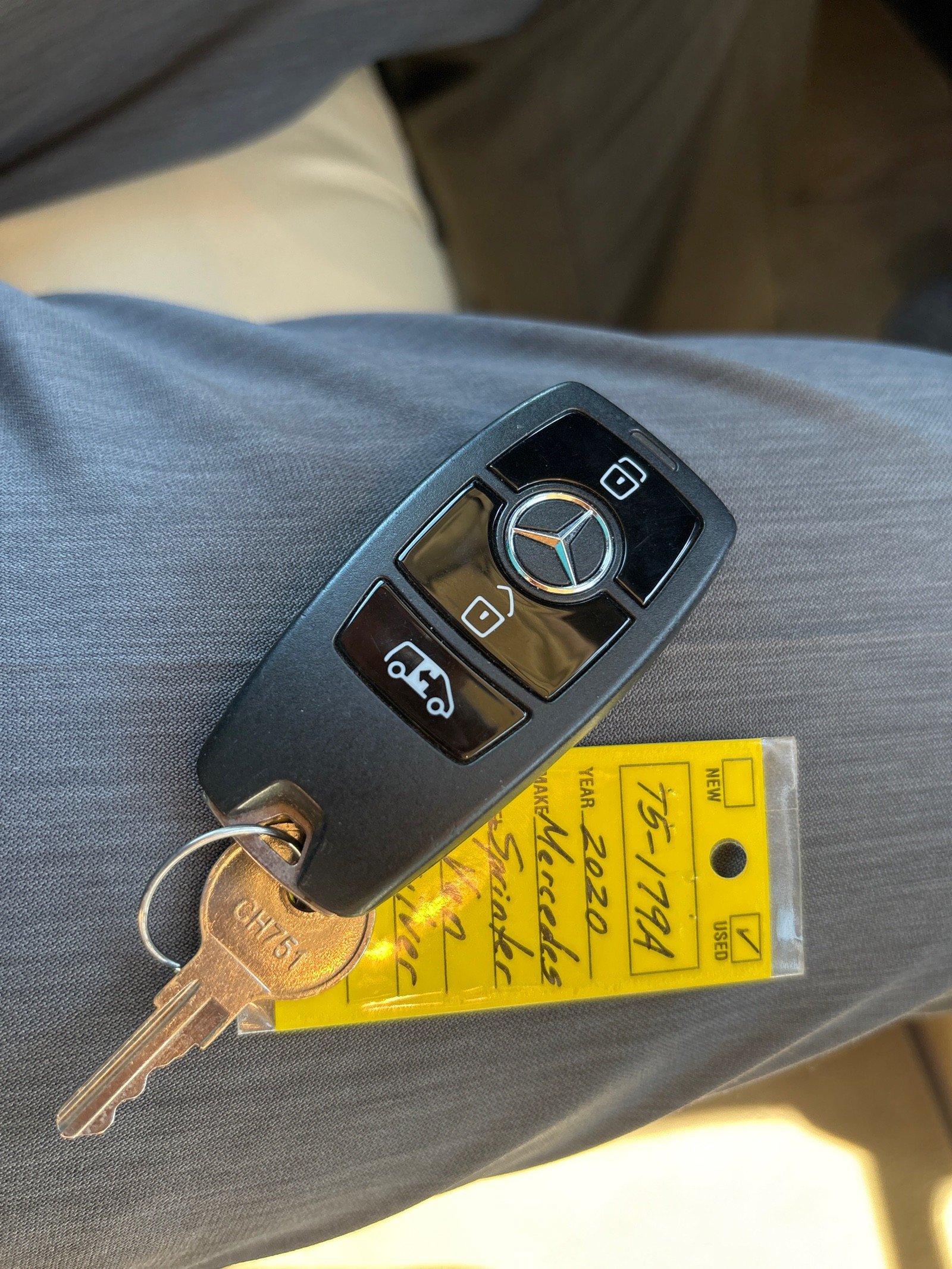 Used 2019 Mercedes-Benz Sprinter 144 image 34