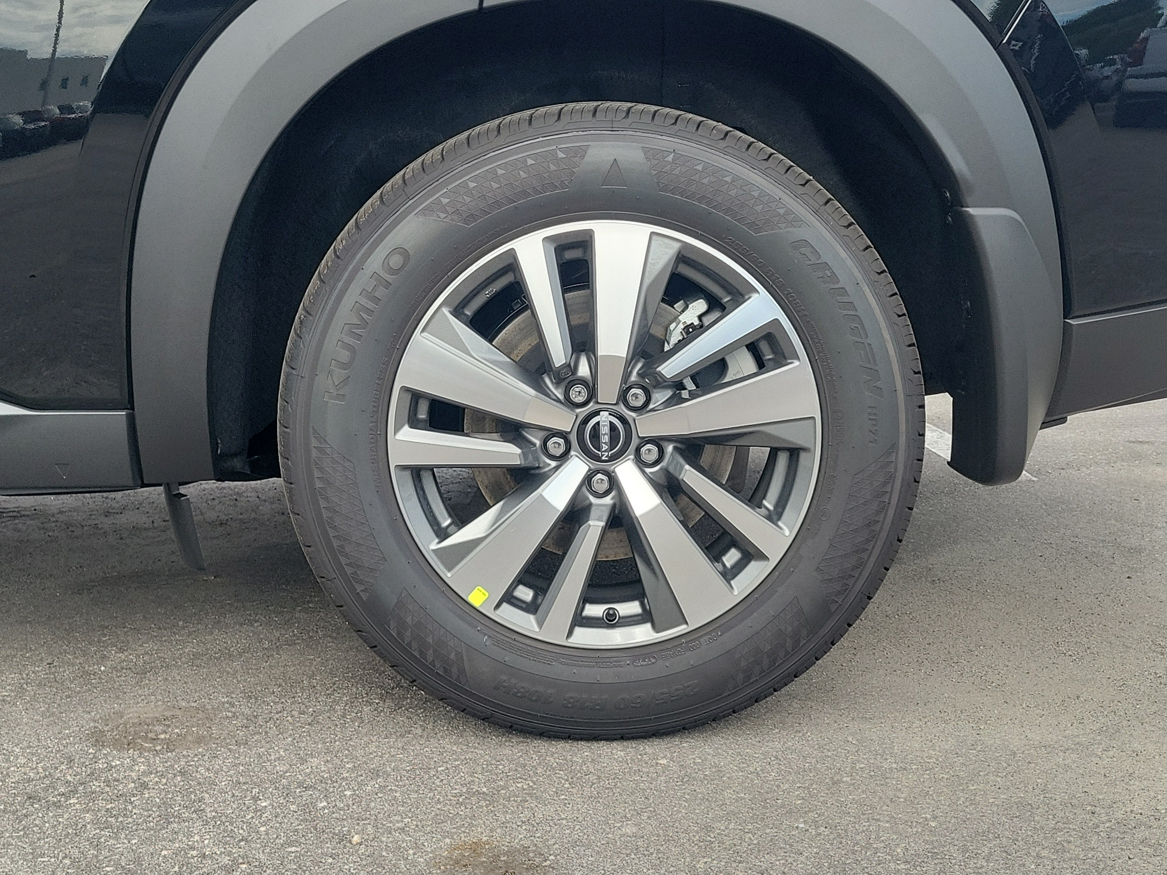 New 2026 Nissan Pathfinder SL FWD image 7