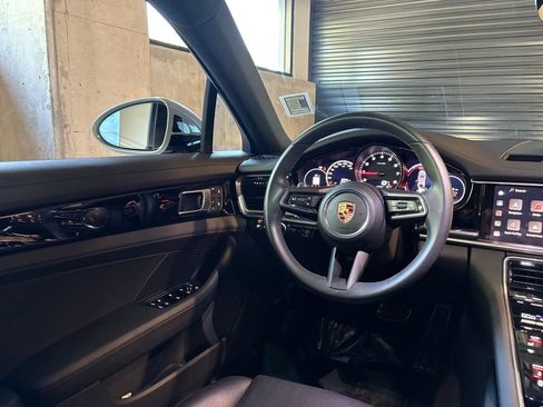 Used 2023 Porsche Panamera 4S AWD/4WD image 19