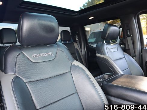 Used 2018 Ford F150 Raptor w/ Equipment Group 802A Luxury image 29