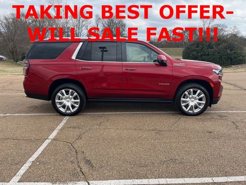 Used 2023 Chevrolet Tahoe High Country image 4