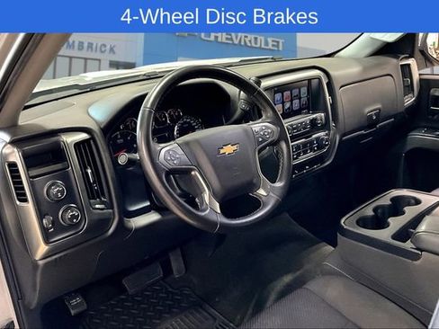 Used 2018 Chevrolet Silverado 1500 LT AWD/4WD image 19