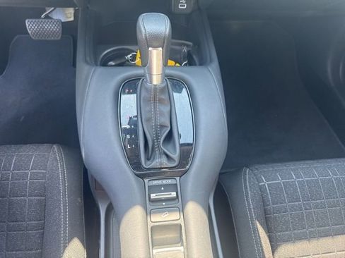 Certified 2023 Honda HR-V LX image 18