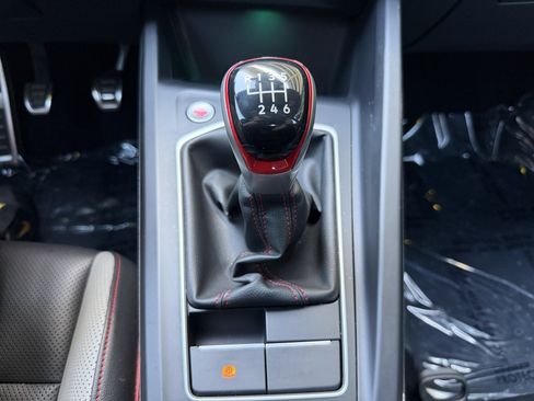 Used 2022 Volkswagen GTI Autobahn FWD image 28