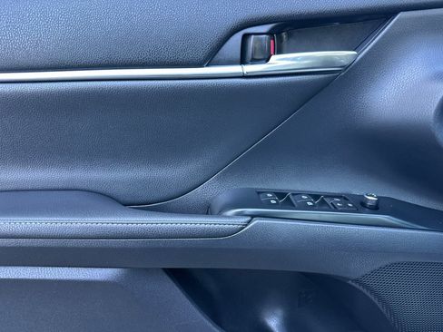 Used 2020 Toyota Camry XSE w/ Carpet Mat Package image 11