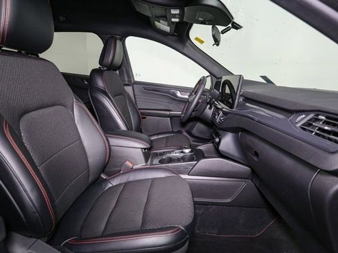 Used 2023 Ford Escape ST-Line w/ Tech Pack #1 image 17