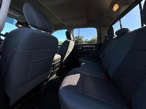 Used 2018 RAM 1500 Big Horn image 34