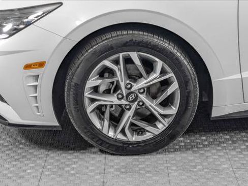 Used 2023 Hyundai Sonata SEL image 33