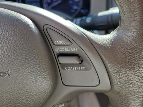 Used 2015 INFINITI Q40 w/ Moonroof Package image 19