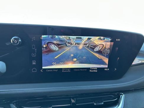 New 2026 Buick Envista Avenir image 10