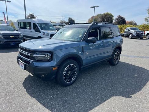 New 2025 Ford Bronco Sport Outer Banks w/ Outer Banks Tech Package+ image 3