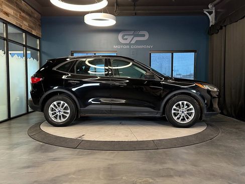 Used 2022 Ford Escape S FWD image 2