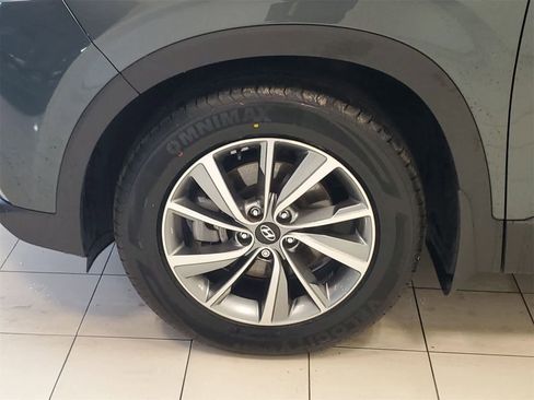 Used 2019 Hyundai Santa Fe Limited image 24