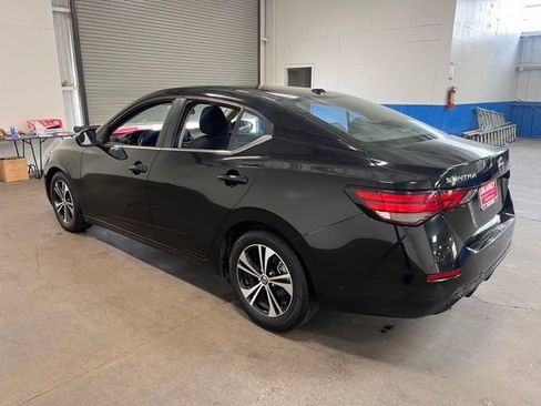 Used 2022 Nissan Sentra SV image 5