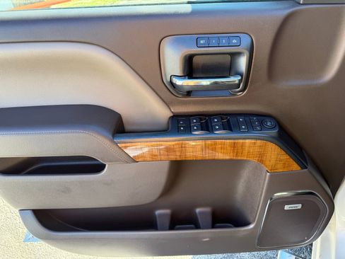 Used 2014 GMC Sierra 1500 SLT w/ SLT Crew Cab Value Package image 12