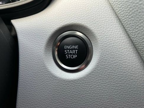 Used 2025 Toyota Corolla FX w/ Convenience Package FWD image 28