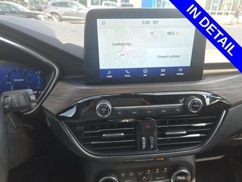 Used 2020 Ford Escape Titanium AWD/4WD image 7