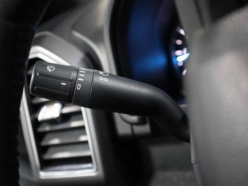 Used 2018 Ford F150 XLT w/ Equipment Group 302A Luxury image 27