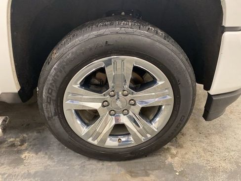 Used 2019 Chevrolet Silverado 1500 Custom w/ Custom Convenience Package image 29