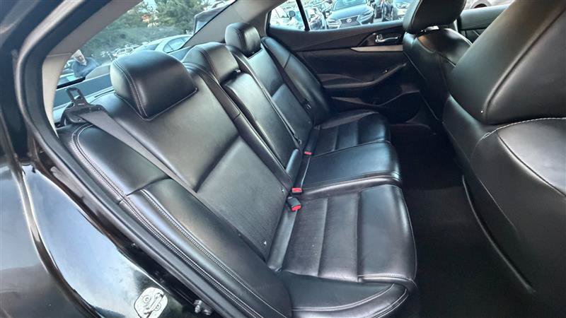 Used 2018 Nissan Maxima 3.5 SV FWD image 11