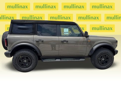 New 2026 Ford Bronco Badlands w/ Wildtrak Package AWD/4WD image 16
