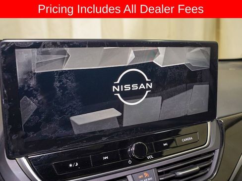 Certified 2024 Nissan Altima 2.0 SR FWD image 13