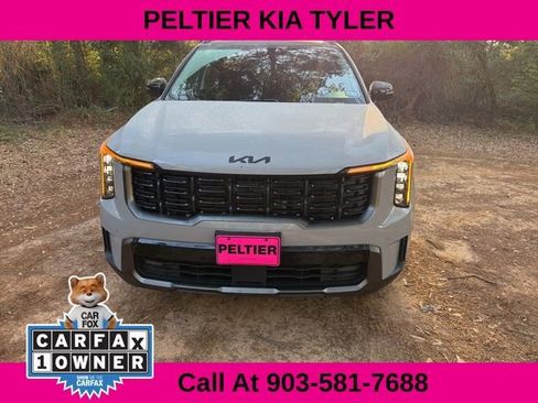 Used 2025 Kia Sorento SX image 2