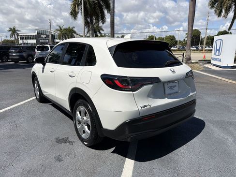 Certified 2024 Honda HR-V LX image 6