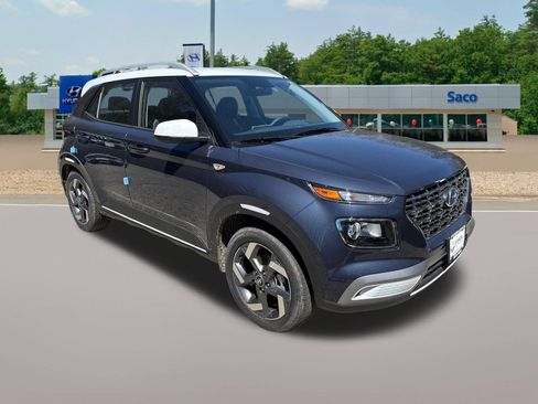 New 2026 Hyundai Venue SEL FWD image 7