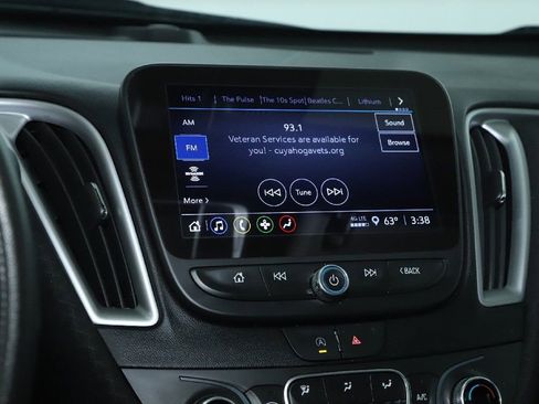 Used 2024 Chevrolet Malibu LT image 24