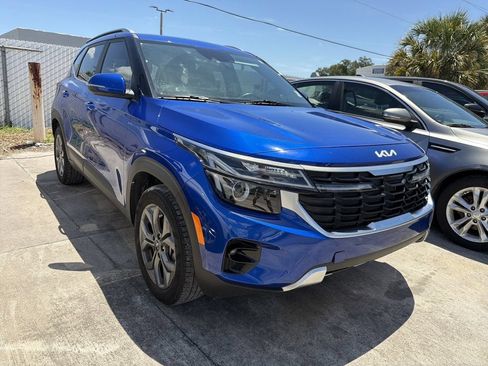 Used 2024 Kia Seltos S FWD image 2