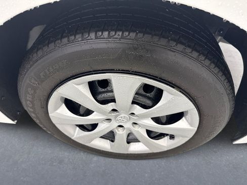 Used 2024 Toyota Corolla LE FWD image 20