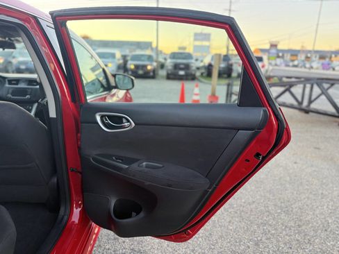 Used 2015 Nissan Sentra SR image 14