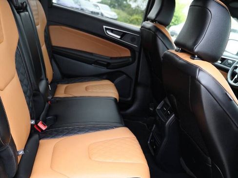 Used 2024 Ford Edge Titanium w/ Titanium Elite Package AWD/4WD image 16