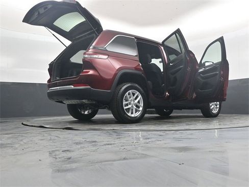 New 2025 Jeep Grand Cherokee Laredo image 52