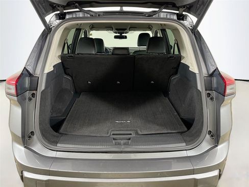 Used 2026 Nissan Rogue SL AWD/4WD image 25