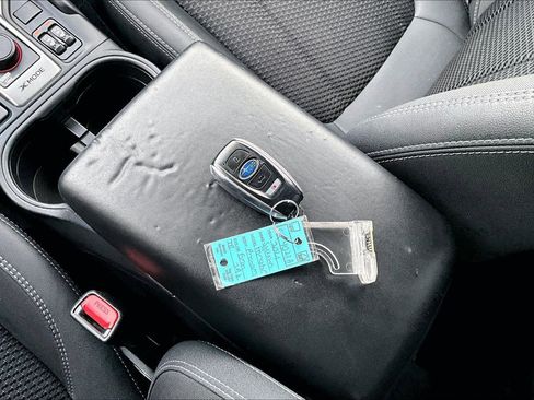 Used 2021 Subaru Forester Premium image 11