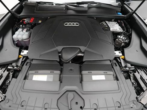 New 2026 Audi Q8 Premium Plus image 3