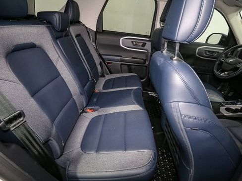 Used 2022 Ford Bronco Sport Outer Banks image 17