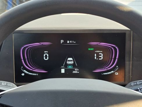 Certified 2026 Kia Niro LX FWD image 25