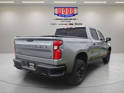 Used 2020 Chevrolet Silverado 1500 LT Trail Boss AWD/4WD image 3