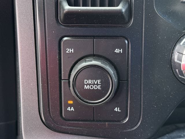 Used 2025 Ford F150 Lariat AWD/4WD image 22