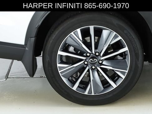 Used 2026 INFINITI QX60 Luxe w/ Cargo Package FWD image 14